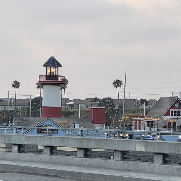 Meet your Posher Olga - Picture 7 of 11